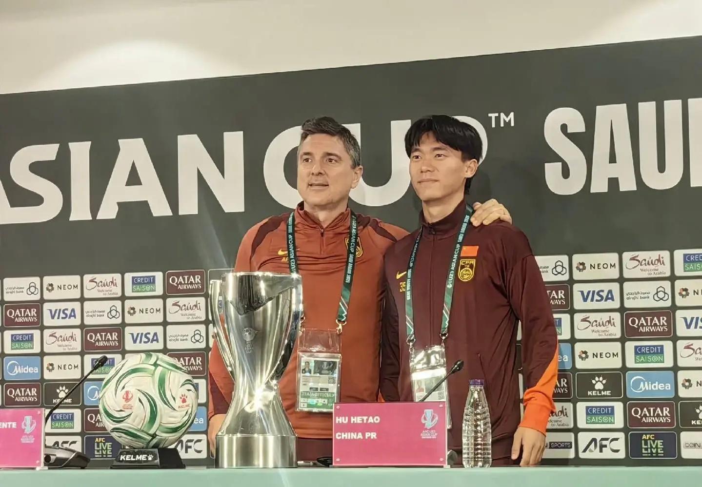 足球-高强度工作50天,安东尼奥病了,发布会喊话:我们会努力创造奇迹