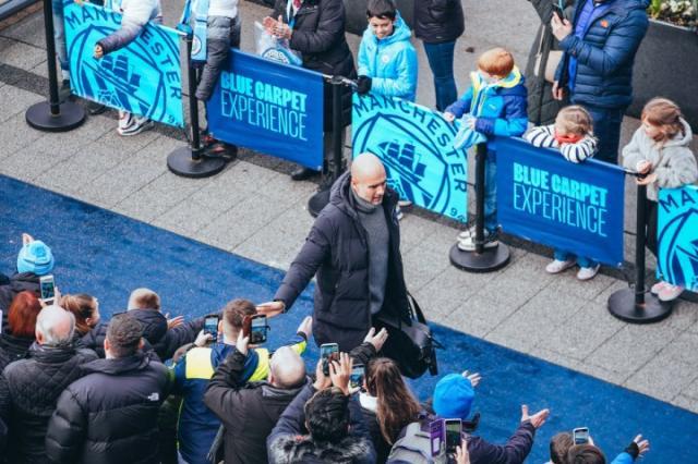 NFL-【英超】门将送礼哈兰德帽子戏法，曼城3-0狼队